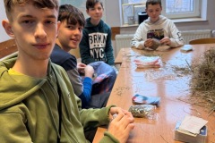 b582b9f9-4aa0-4330-992e-0cb0850c4531