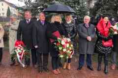 80b17b27-aa46-4953-b3ea-1b5b3c31d16d