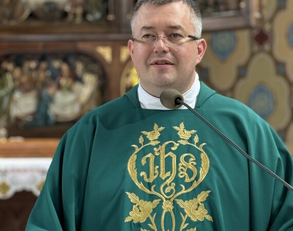 GOŚĆ W DOM BÓG W DOM