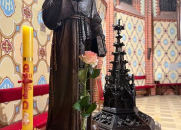 WSPÓLNOTOWE REKOLEKCJE